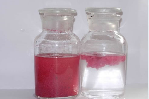 噴漆工現場如何操作漆霧凝聚劑加藥